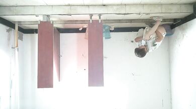 佼佼者全景厕拍❤️电子厂女工宿舍女厕 沟底双视角偷拍这期大便和拉稀的有好几个还有一个拉裤子的（84V) (12)